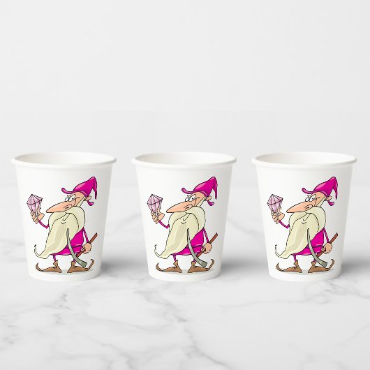 Dwarf met diamant papieren bekers