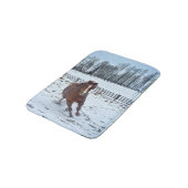 Dwarsboompaarden met ronddraaiende wintersneeuw badmat (Gekanteld)