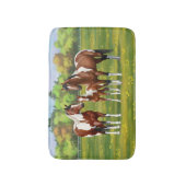 Dwarsboompaarden van de baai in het zomerdeeg badmat (Voorkant Verticaal)