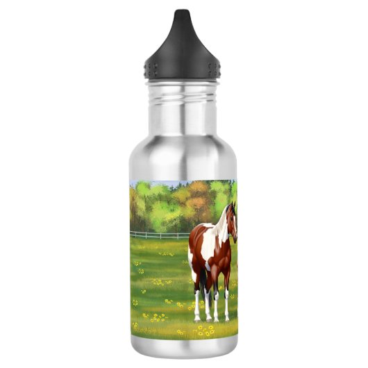 Dwarsboompaarden van de baai in het zomerdeeg waterfles  (Links)