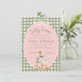 Dwaze Gans Gingham Strik Baby Shower Kaart (Staand voorkant)