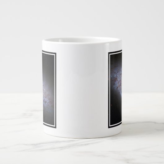 Dwerg Galaxy NGC 5949. Grote Koffiekop (Voorkant)