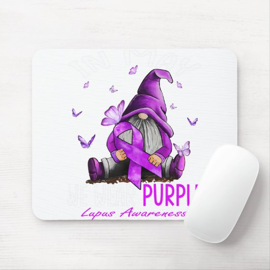 Dy in mei Draag we Paarse Lupus Bewustheid Maand Muismat (Met muis)