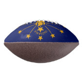 Dynamic Indiana State Flag Graphic op een American Football (Gedraaid 90)