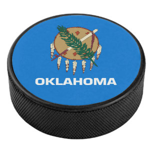 Dynamisch Oklahoma State Flag Graphic op a Hockey Puck