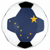 Dynamische Alaska State Flag Graphic op a Voetbal (Voorkant)