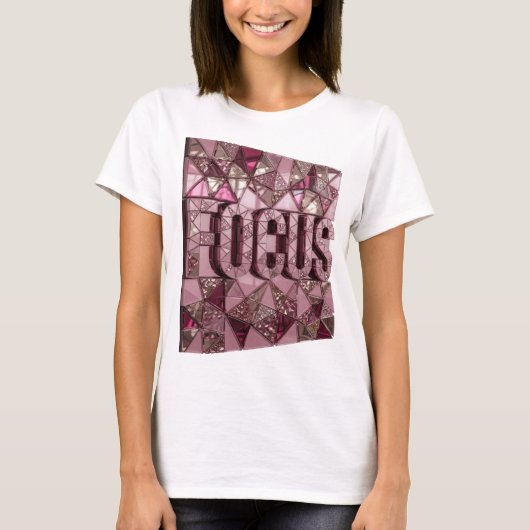 Dynamische Roze FOCUS Tekst Design T-shirt (Voorkant)