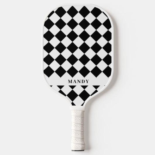 Dynamische Zwarte & Witte Diagonale Schaakbord Naa Pickleball Paddle (Voorkant)