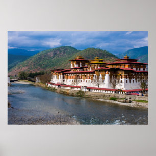 Dzong Gebouw Aan Rivier Poster