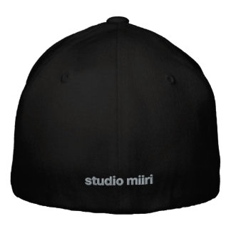 e.a.m.l. RUCKER HOED studio miiri Geborduurde Pet