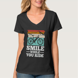 E-Bike GLIMLACH TERWIJL JE RIJDT EBike Grappige EB T-shirt
