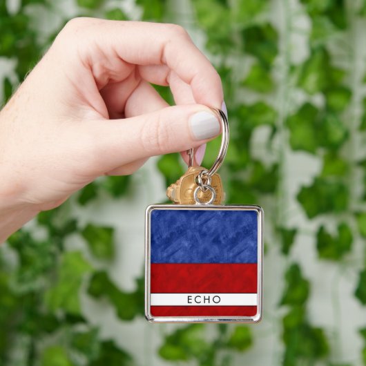 E Echo Nautical Signal Flag + Jouw naam Sleutelhanger (Hand)