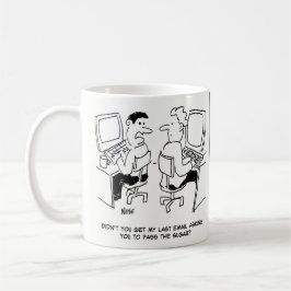 E-mails van de computerexploitant waarin om suiker koffiemok