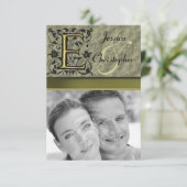 E -  monogram in reliëfdruk (goud) RSVP kaartje (Staand voorkant)