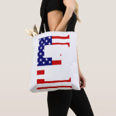E Monogram overlay op USA Flag stint Tote Bag (Dichtbij)