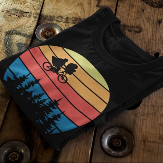 E.T Extra Terrestrial T-shirt