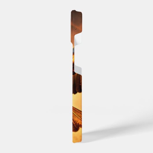 Eagle Chase iPhone 14/13 Hoesje: Fierce Protection iPhone Hoesje (Linkerkant)