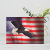 Eagle en American Flag Invitation Kaart (Staand voorkant)
