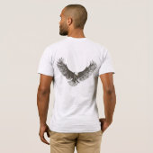 Eagle in vluchtpen en T-shirt voor de inktlijn (Achterkant volledig)