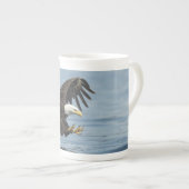 Eagle on Approach Porselein Kop (Voorkant rechts)