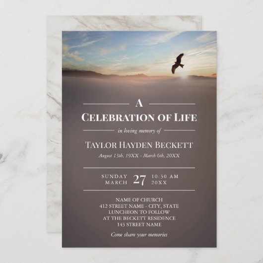 Eagle Over Mountains Celebration of Life Kaart (Voorkant / Achterkant)