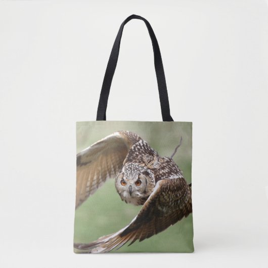 Eagle Owl in vlucht Tote Bag (Voorkant)