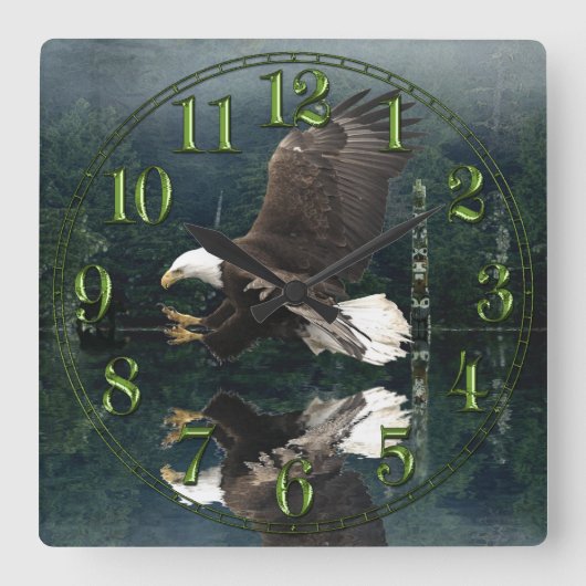 Eagle, Totem Pole & Forest Fantasy Art Clock Vierkante Klok (Voorkant)