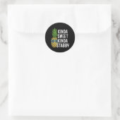 Eapple Kinda Sweet Kinda Stabby Novelty Punny Ronde Sticker (Tas)