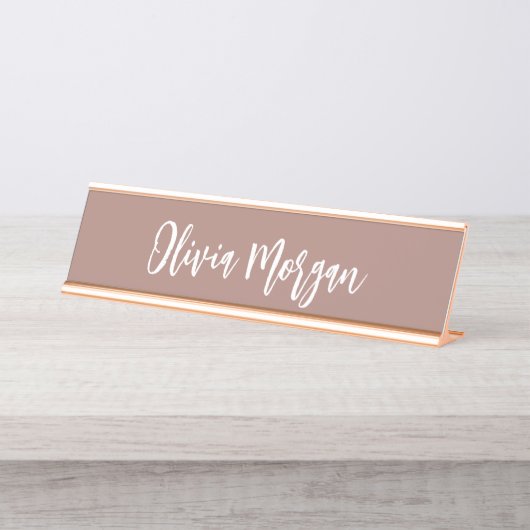 Earth Tone Terracotta Sketting Cursive Script Bureau Naambordje (Voorkant)