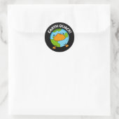 Earthquack Funny Aardbeving Pun Dark BG Ronde Sticker (Tas)