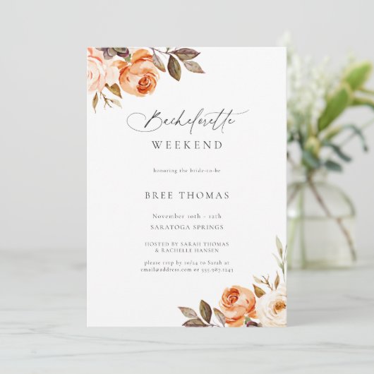 Earthy Autumn Floral Bachelorette Weekend Invitati Kaart (Staand voorkant)