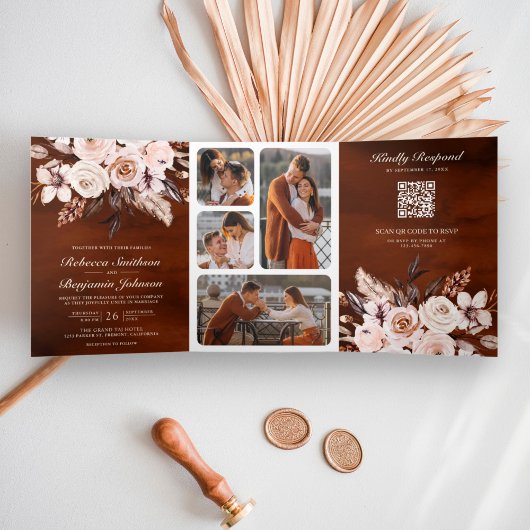 Earthy Ivory Floral QR Code Terracotta Wedding Drieluik Uitnodiging