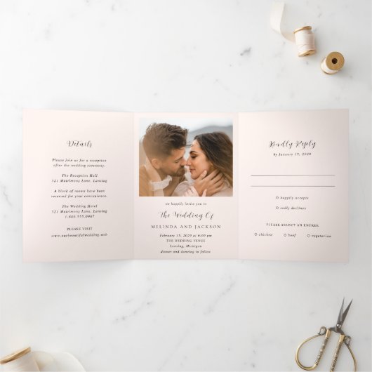 Earthy Neutral Photo Modern Wedding Drieluik Uitnodiging (Binnen)