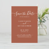 Earthy Terracotta Script Minimalist Wedding Save The Date (Staand voorkant)