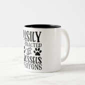 Easily Distracted By Brussels Griffons Tweekleurige Koffiemok (Voorkant rechts)