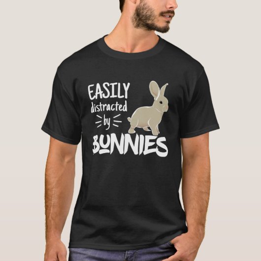 Easily Distracted by Bunnies Barnyard Rabbit T-shirt (Voorkant)