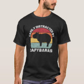 Easily Distracted By Capybara Retro Capybara T-shirt (Voorkant)