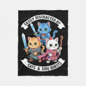 Easily Distracted By Cats &amp; Side Quests Funny  Fleece Deken (Voorkant)