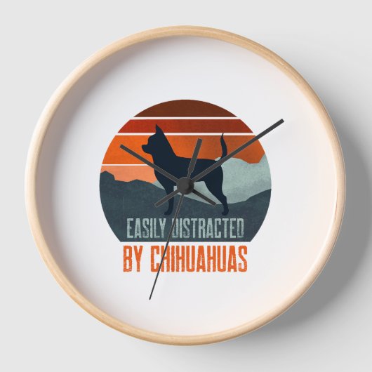 Easily Distracted By Chihuahuas Dog Walking (Voorkant)