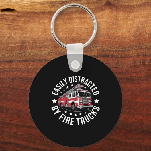 Easily Distracted By Fire Trucks Design Sleutelhanger (Voorkant)