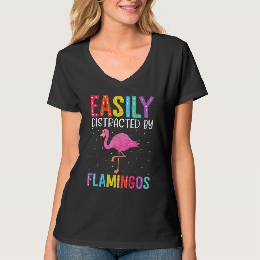 Easily Distracted By Flamingos Flamingo T-shirt (Voorkant)