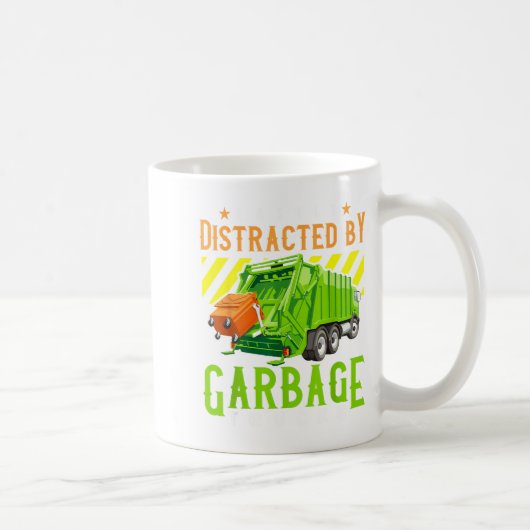 Easily Distracted By Garbage Trucks Funny Truck Lo Koffiemok (Rechts)