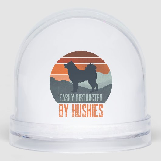 Easily Distracted By Huskies Dog Walking Sneeuwbol (Voorkant)