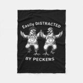 Easily Distracted By Peckers, Chicken Lover, Funny Fleece Deken (Voorkant)