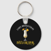 Easily Distracted By Pina Coladas Sleutelhanger (Achterkant)