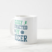 Easily Distracted By Soccer Koffiemok (Voorkant links)