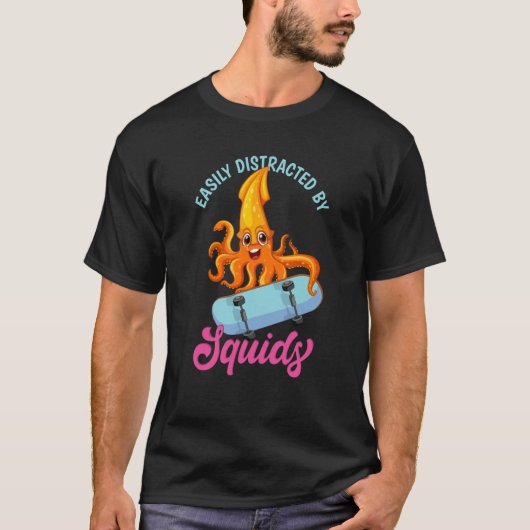 Easily Distracted By Squids Sea Squid Tentacles T-shirt (Voorkant)