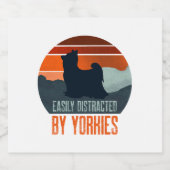Easily Distracted By Yorkies Dog Walking Sparkling Wijnetiket (Enkel label)
