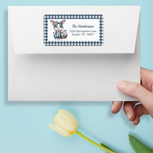 Easter Bunny with Basket of Eggs on Blue Gingham Etiket