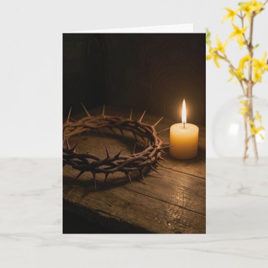 Easter Crown of Thorns Illuminated By a Candle Kaart (Gele Bloem)